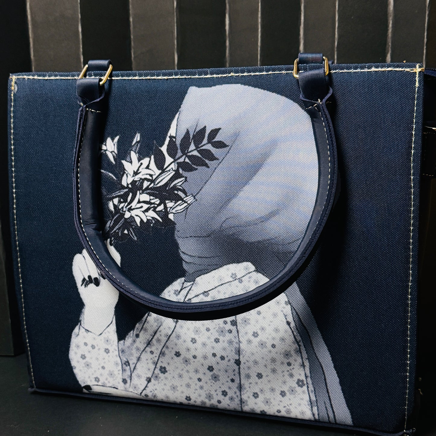 HIJAB GIRL LARGE SIZE BAG
