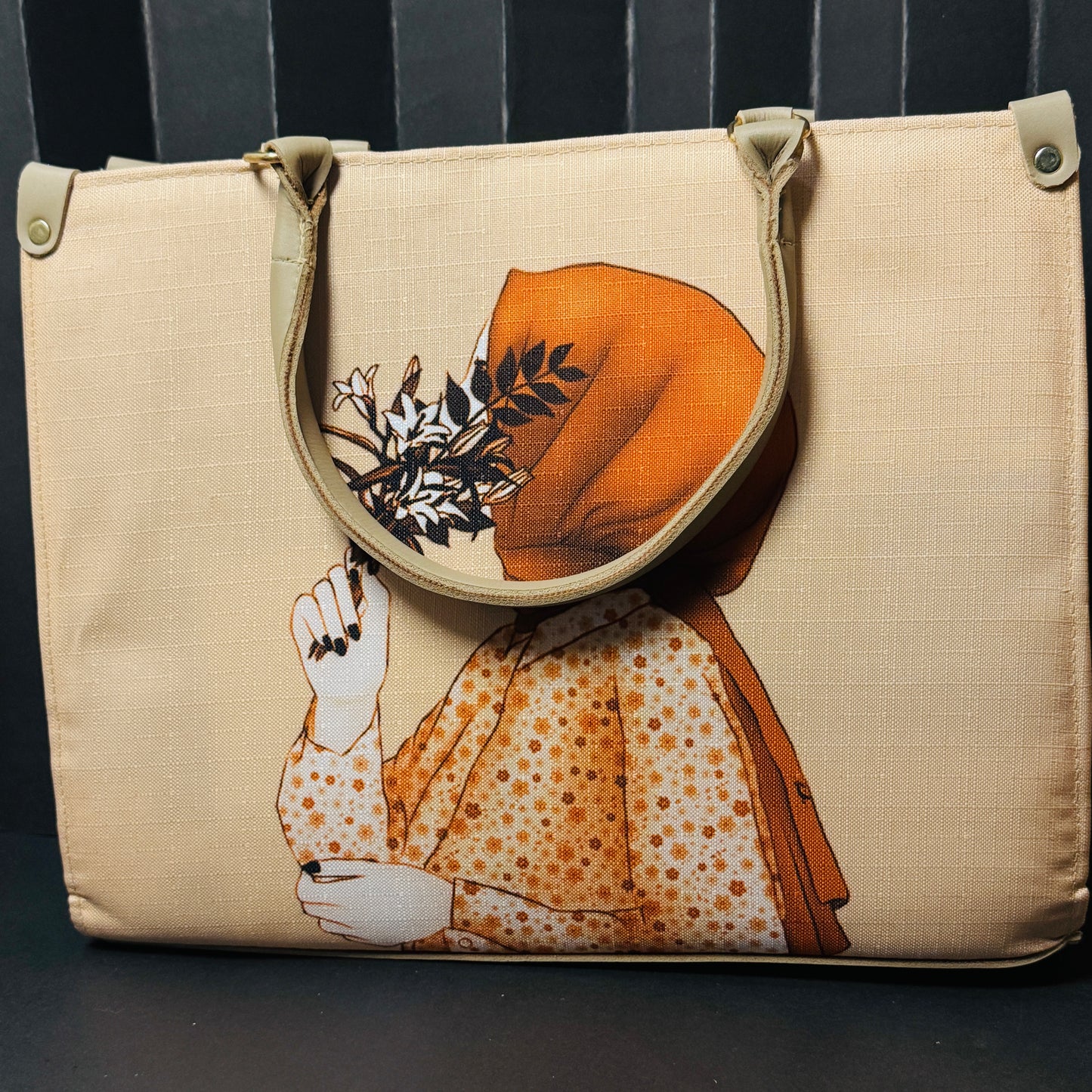 HIJAB GIRL LARGE SIZE BAG