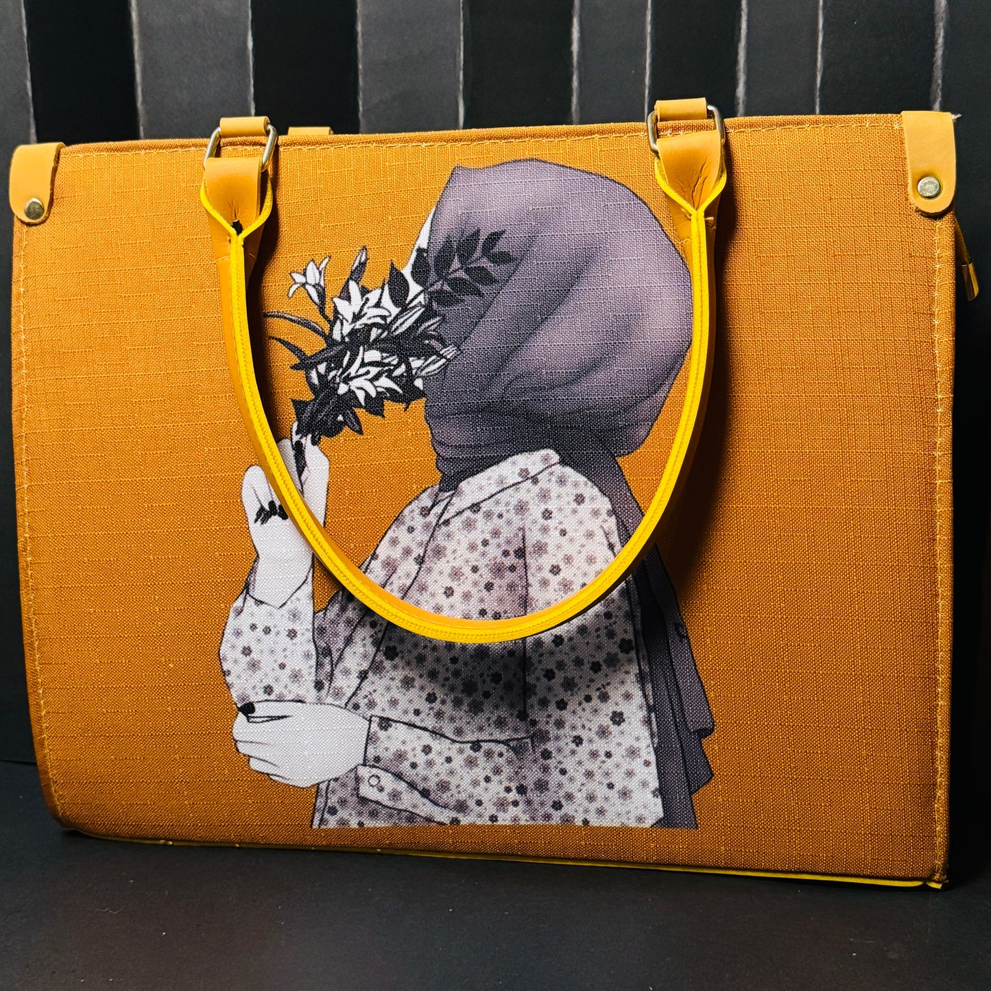 HIJAB GIRL LARGE SIZE BAG